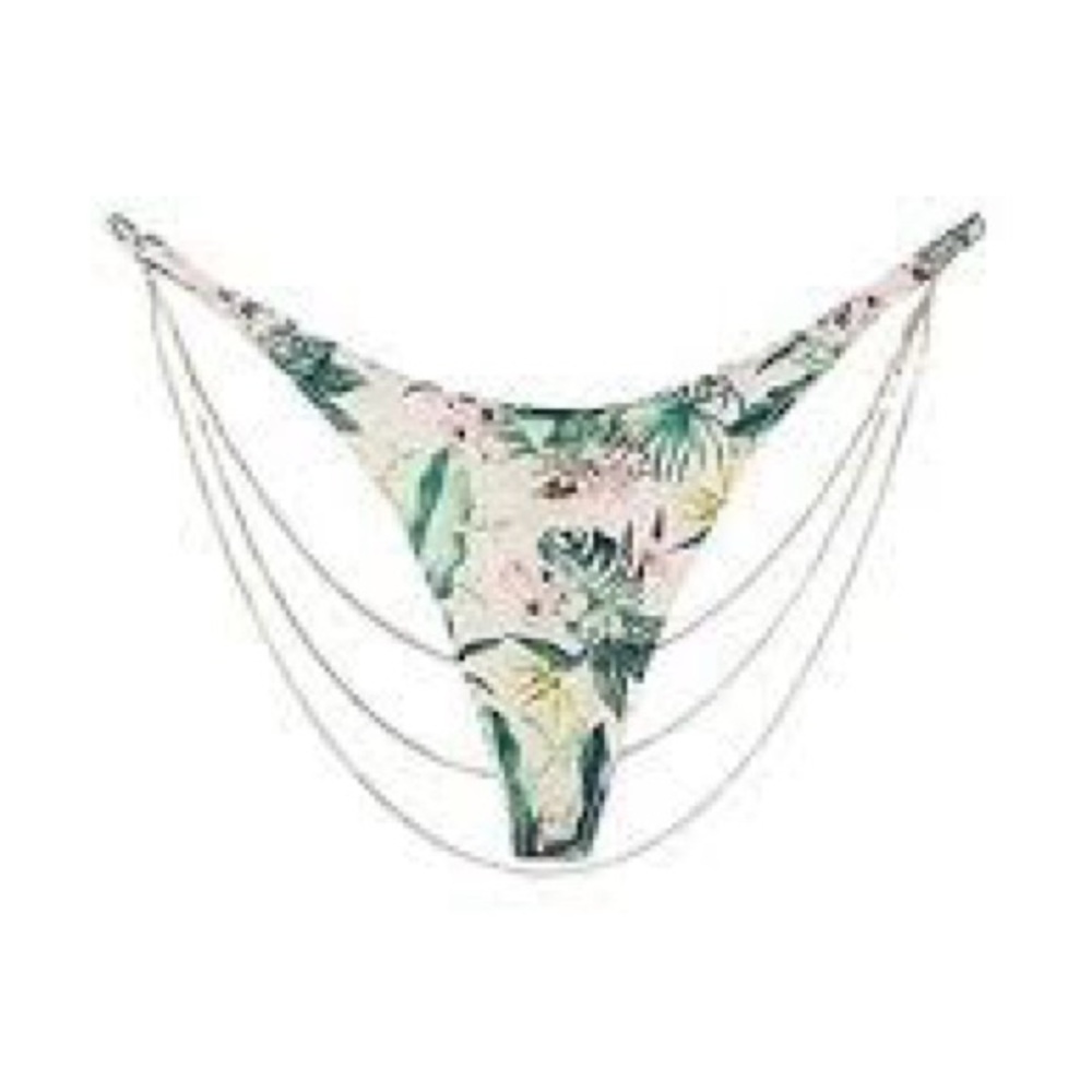‼️NWT‼️Victoria’s Secret Very Sexy Floral Panty with Chain Detail Small